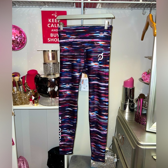 Peloton x Wear It To Heart Reversible Melody High Waist Leggings Size Medium - Picture 9 of 9